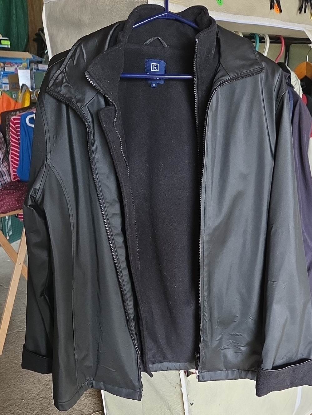 Reitmans Black Men's Windbreaker Jacket